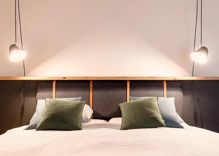 Gyger Restaurant Confiserie Alojamento de Acomodação e Pequeno-almoço Thusis