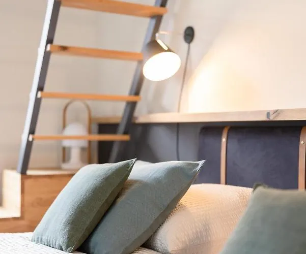 Alojamento de Acomodação e Pequeno-almoço Gyger Restaurant Confiserie 3*