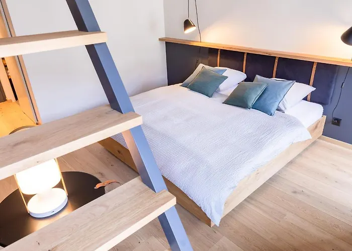 Gyger Restaurant Confiserie Alojamento de Acomodação e Pequeno-almoço Thusis