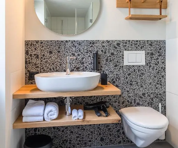 Bed & Breakfast Gyger Restaurant Confiserie