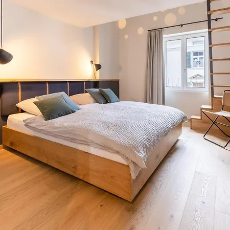Gyger Restaurant Confiserie Bed & Breakfast 3*