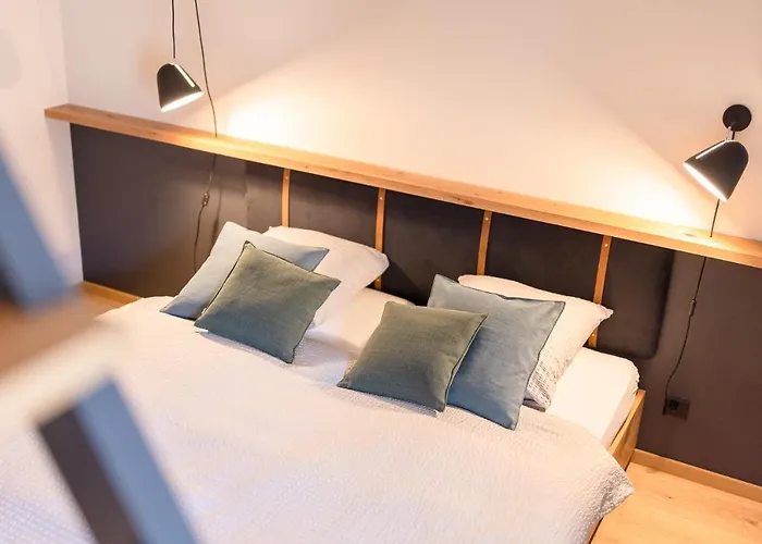 Oda ve Kahvaltı Gyger Restaurant Confiserie Thusis