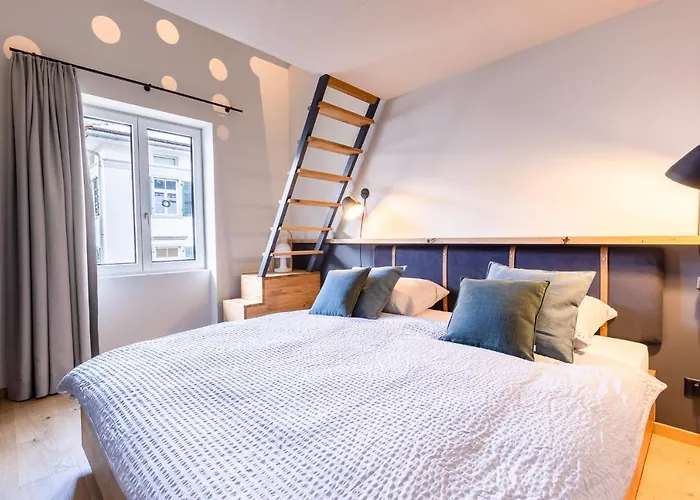 Oda ve Kahvaltı Gyger Restaurant Confiserie Thusis